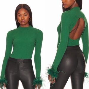 Lovers and Friends Relena Ribbed Open Back Top Green Feather Cuffs – Size L
